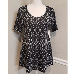 LuLaRoe Perfect T